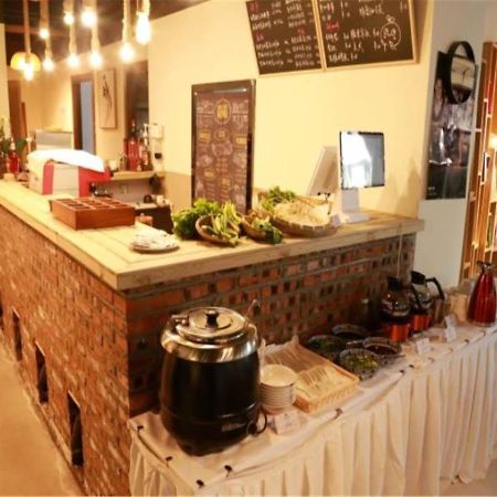 Chonpines Hotel Csangcsun Kültér fotó