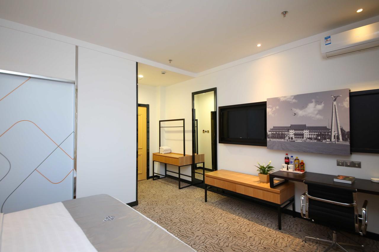 Chonpines Hotel Csangcsun Kültér fotó