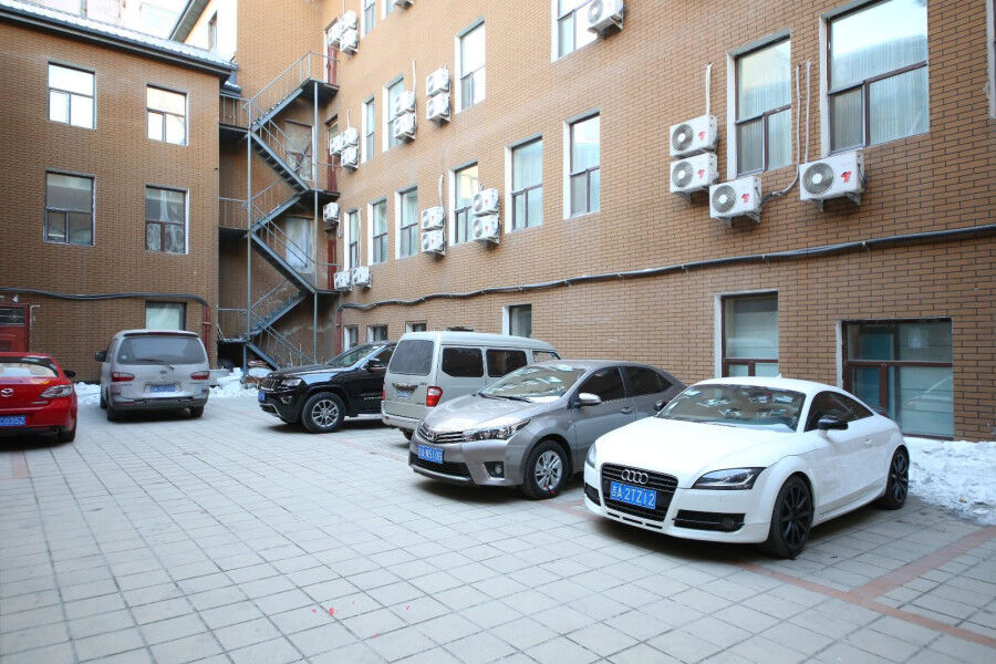 Chonpines Hotel Csangcsun Kültér fotó